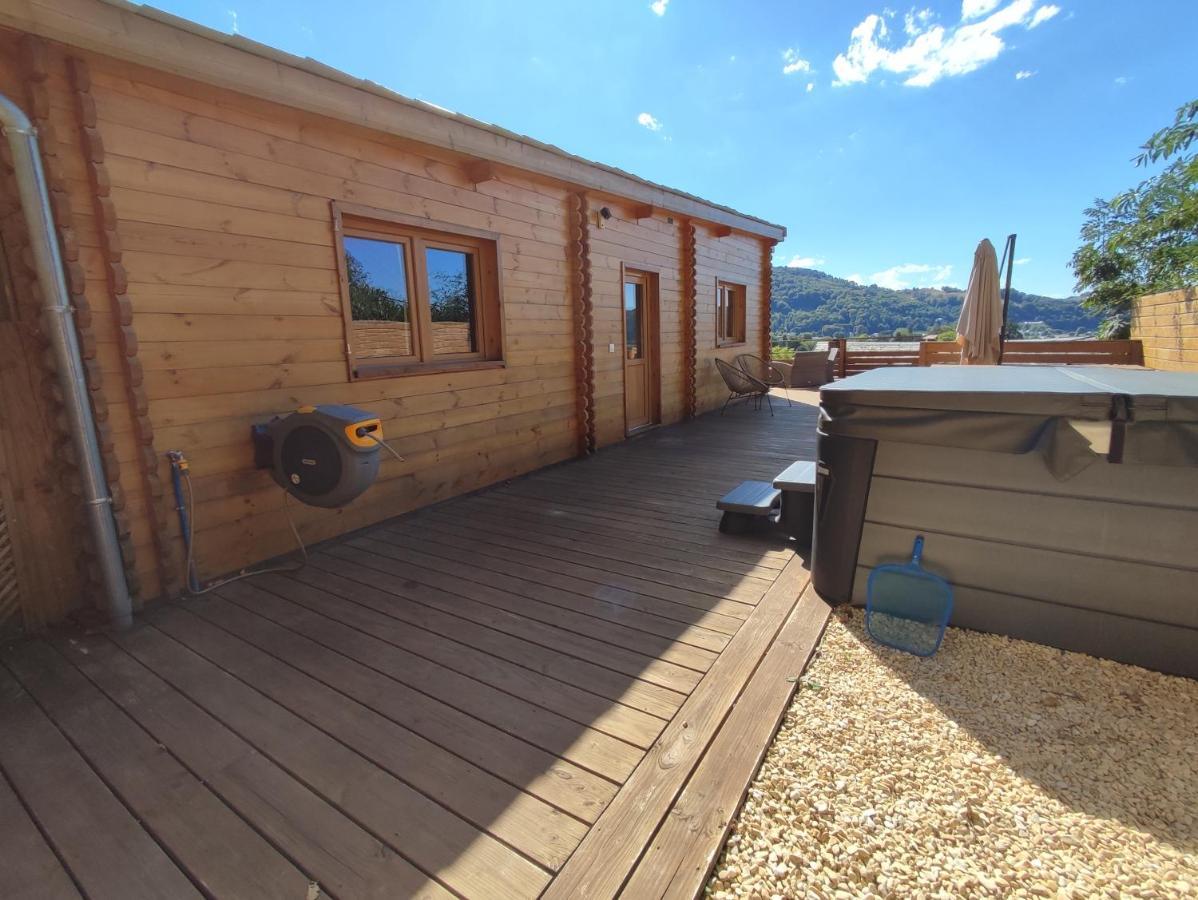 Le Chalet Jacuzzi Et Detente 4 Etoiles Bagneres-de-Bigorre Exterior photo