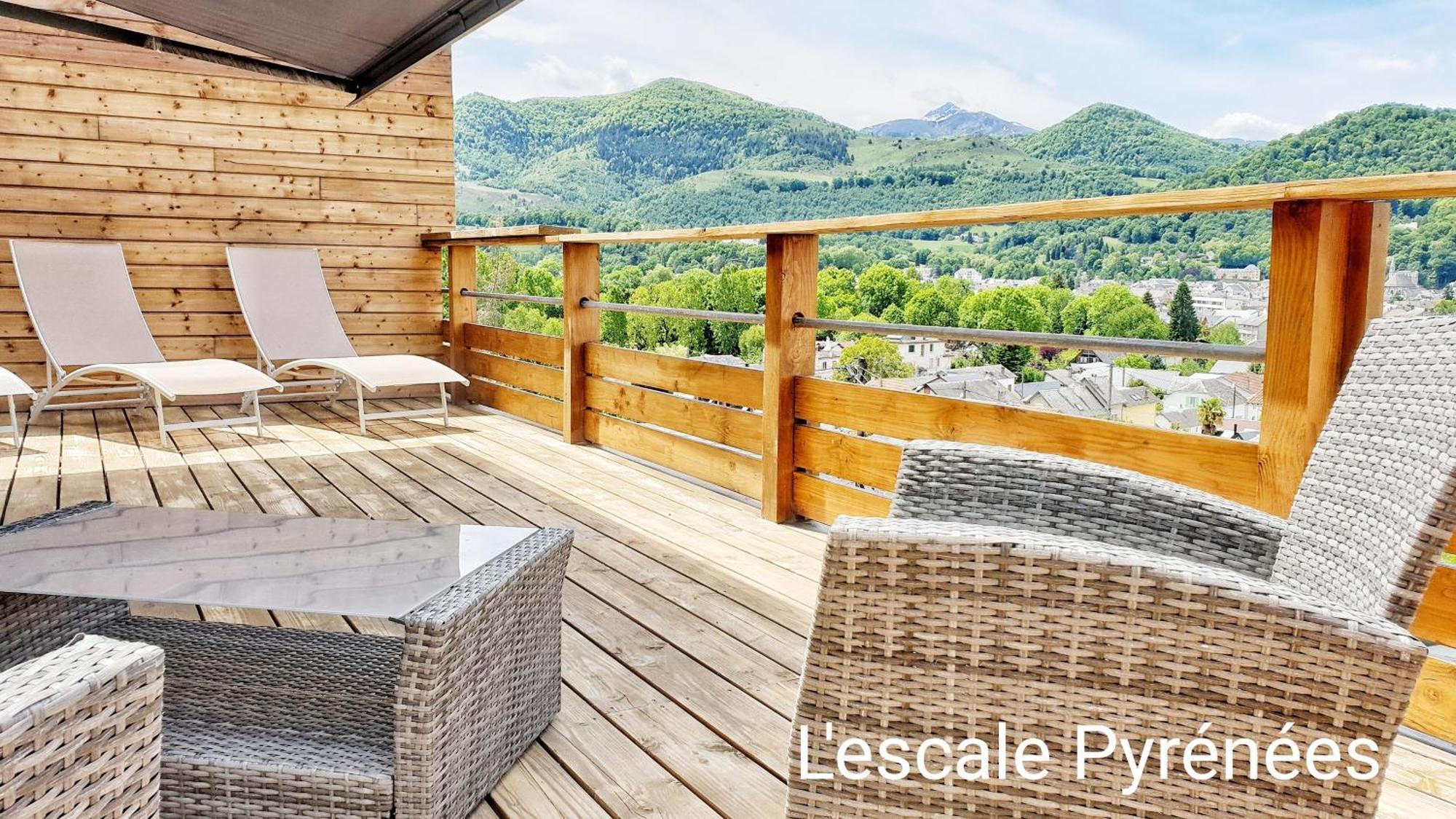 Le Chalet Jacuzzi Et Detente 4 Etoiles Bagneres-de-Bigorre Exterior photo