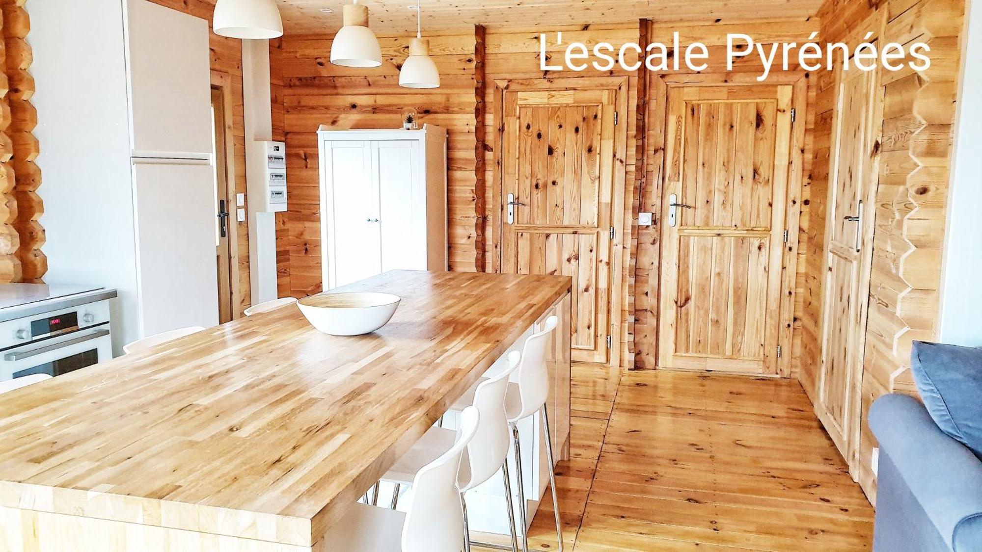 Le Chalet Jacuzzi Et Detente 4 Etoiles Bagneres-de-Bigorre Exterior photo